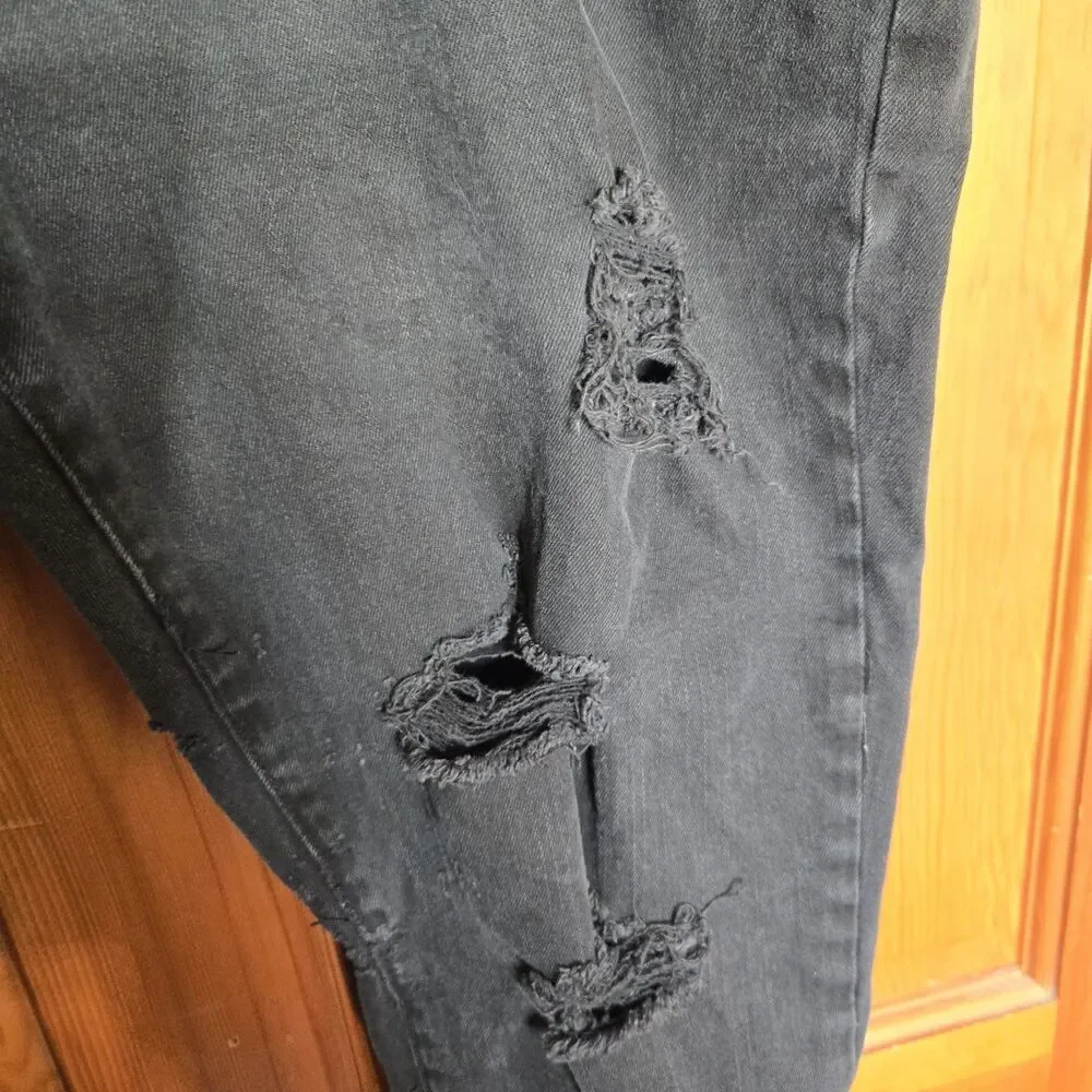AKOO Distressed Black Denim Jeans Men's Size 40x30 Ripped Designer Streetwear
